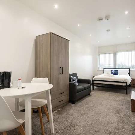 Spacious Studio Apartment In Central Hull Kingston upon Hull Exterior photo