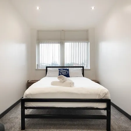 Spacious Studio Apartment In Central Hull Kingston upon Hull Exterior photo